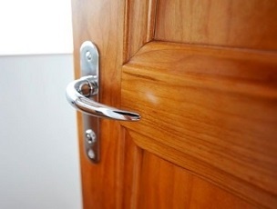 MANIGLIE E ACCESSORI